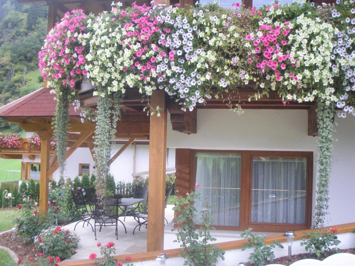 Landhaus Knoflach Neustift im Stubaital Quarto foto